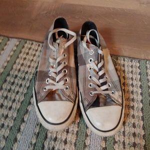Converse, plaid. Size 7 women's, 5 men's.